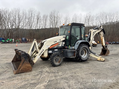 2015 Terex TLB840RDCSS 4x4 Backhoe Loader