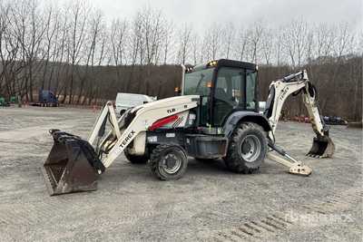 2015 Terex TLB840RDCSS 4x4 Baggerlader