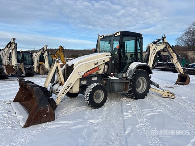 2015 Terex TLB840RDCSS 4x4 Retroexcavadora