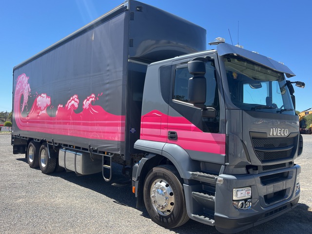 2016 Iveco Stralis ATi 460 6x4 Tautliner Truck