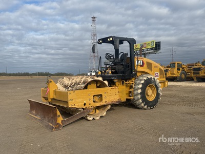 2016 Cat CP56B Padfoot Drum Compactor