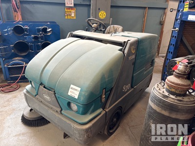 Tennant S20 Ride-On Electric Sweeper (Inoperable)