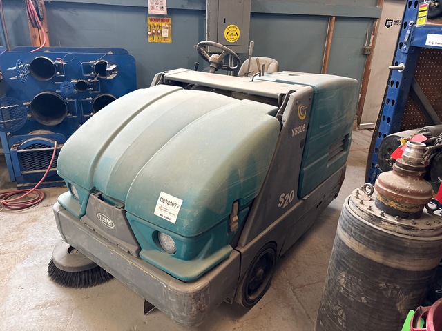 Tennant S20 Ride-On Electric Floor Sweeper (Inoperable)
