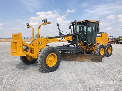 2006 John Deere 770D Motoconformadora / Motor Grader