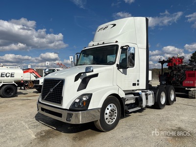 2018 Volvo VNL300 6x4 T/A Day Cab Truck Tractor