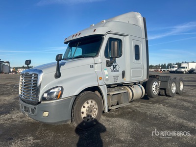 2015 Freightliner Cascadia 125 8x4 4-Achs Sattelzugmaschine mit Schlafkabine