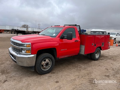 2017 Chevrolet Silverado 3500HD 4x2 Utility Truck
