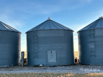 Westeel-Rosco +/- 3300 bu 5 Ring Grain Bin