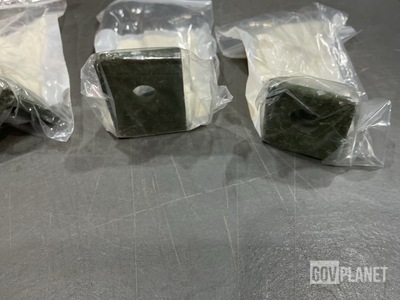 (177) BAE Systems 6431611-200M1 Angle Brackets