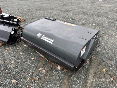 2021 Bobcat 72.5 in Skid Steer Sweeper