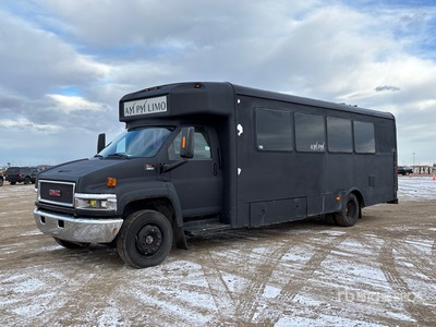 2007 GMC C5500 4x2 Party Autobus