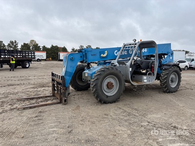 2013 Genie GTH-844 Chariot élévateur télescopique