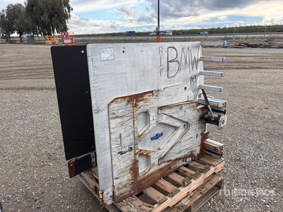 Cascade Forklift Clamp