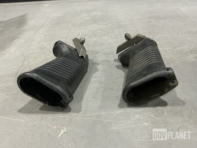 (51) RDECOM 13008484 Rifle Grips