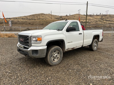 2016 GMC Sierra 2500HD 4x4 Pickup