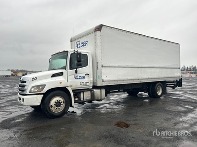 2016 Hino 268 4x2 Van Truck