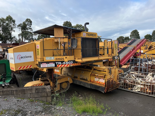 2004 CMI TR-4503 Tracked Trimmer 2004 CMI TR-4503 Tracked Trimmer