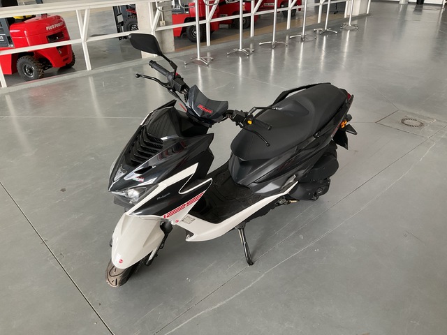 Malaguti Mission 125 cc Scooter (Unused)
