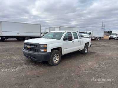 2015 Chevrolet Silverado 1500 4x4 Extended Cab Pickup