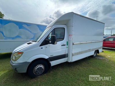 2011 Freightliner 3500 Furgone cargo (Inoperable)