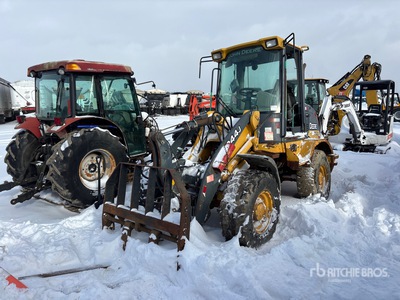 John Deere 244J Pala Cargadora (Inoperable)