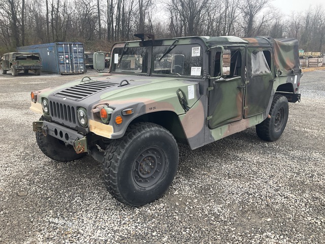 AM General M1097R1 HMMWV 4 Door Soft Top w/Truck Body