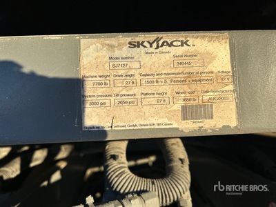 2004 Skyjack SJ7127 RT Gasoline Plateforme élévatrice à ciseaux