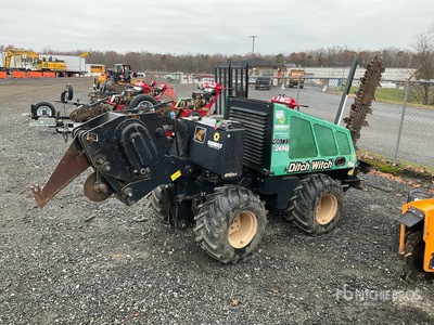 2017 Ditch Witch 410SX 4x4 Sleuvengraver