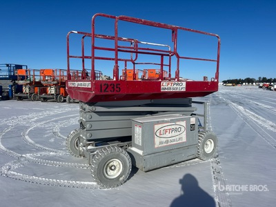 2000 MEC 3768ES Electric Scissor Lift
