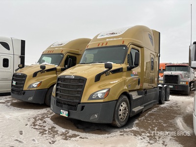 2019 Freightliner Cascadia 116 6x4 Cabeza Tractora Cabina Dormitorio (Inoperable)