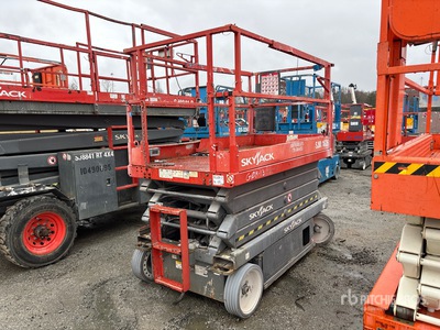 2014 Skyjack SJIII 4626 Electric Scissor Lift