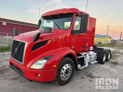 2022 Volvo VNR 6x2 T/A Day Cab Truck Tractor