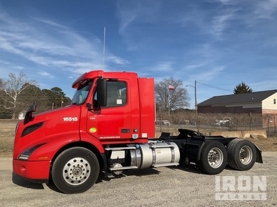 2022 Volvo VNR 6x2 T/A Day Cab Truck Tractor