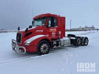 2021 Volvo VNL 6x2 T/A Day Cab Truck Tractor