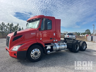 2022 Volvo VNR 6x2 T/A Day Cab Truck Tractor