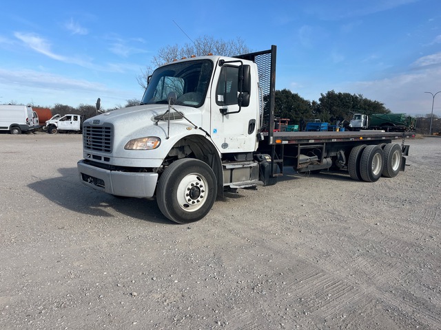 2015 Freightliner M2 106 6x4 Flatbed Truck