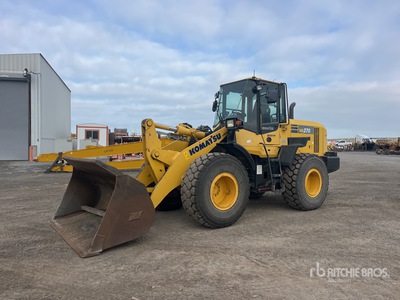 2015 Komatsu WA270-7 جرافة