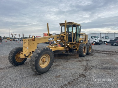 2001 John Deere 670C Motorische Grader