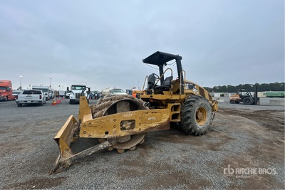 2008 Cat CP56 Padfoot Drum Compactor