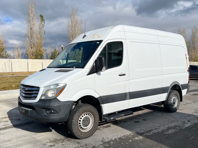 2017 Freightliner Spinter Cargo Van