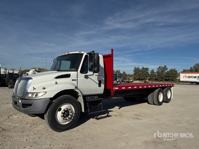 2014 International 4300 6x2 Flatbed Truck