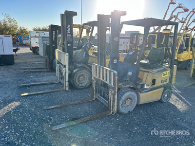 1996 Yale 3000 lb Pneumatic Tire Forklift