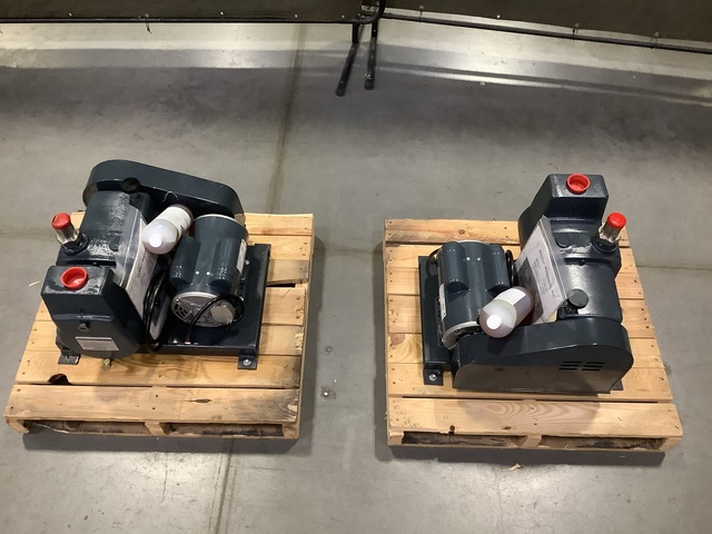 (2) Hyvac Products 91955-001 High Vacuum Pumps (2) Hyvac Products 91955-001 High Vacuum Pumps