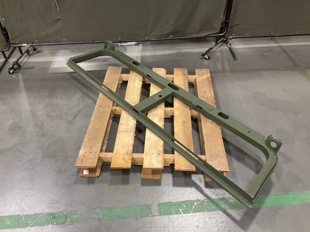 AM General 5594434 Vehicular Window Frame