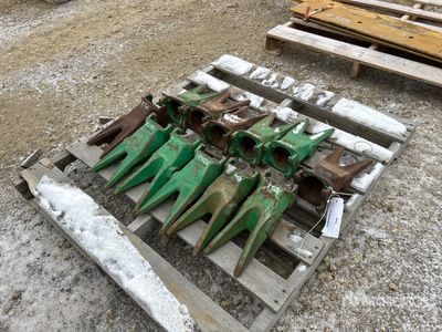Quantity of (12) Frost Teeth - Fits Accurate Digging Bucket