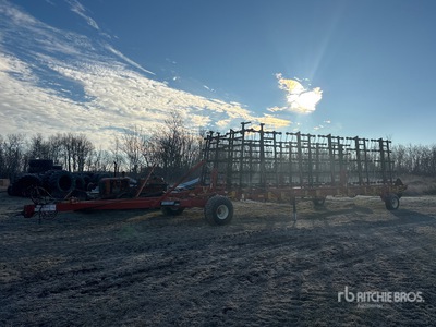 Bourgault 7200 70 ft Heavy Harrow