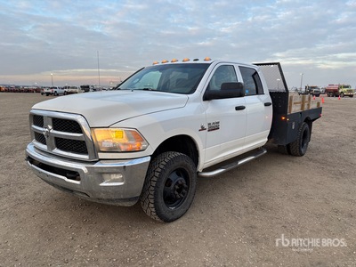 2014 Ram 3500 4x4 Crew Cab Flatbed Truck