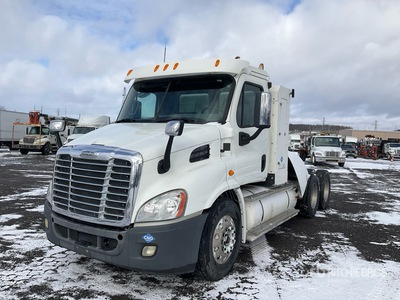 2013 Freightliner Cascadia 113 CNG 6x4 3-Achs Sattelzugmaschine