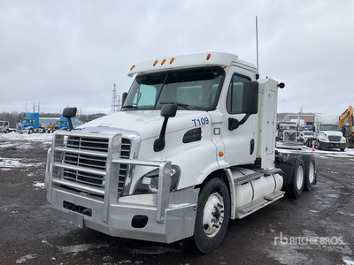 2015 Freightliner Cascadia 113 CNG 6x4 3-Achs Sattelzugmaschine
