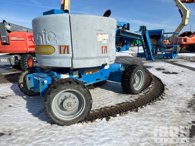 ELEVADOR ARTICULADO 2014 GENIE 4WD Z4525J